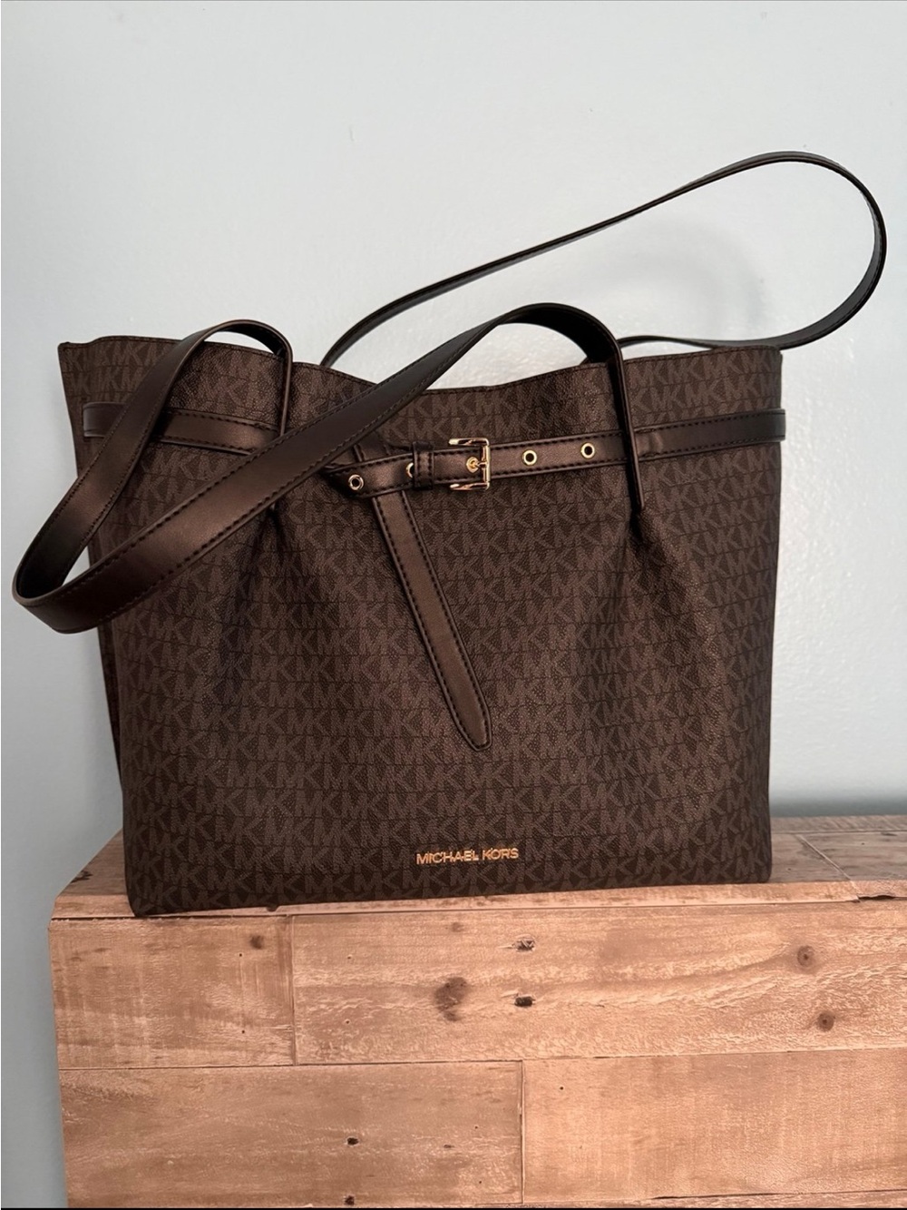 Michael Kors black and gray tote